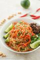 Thai-Glasnudelsalat - Yam Woon Sen 2 03.jpg
