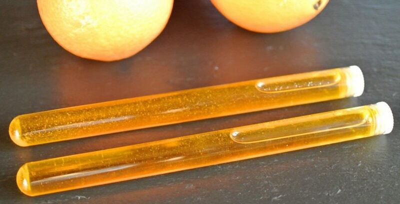 Datei:Orangenol 01.jpg