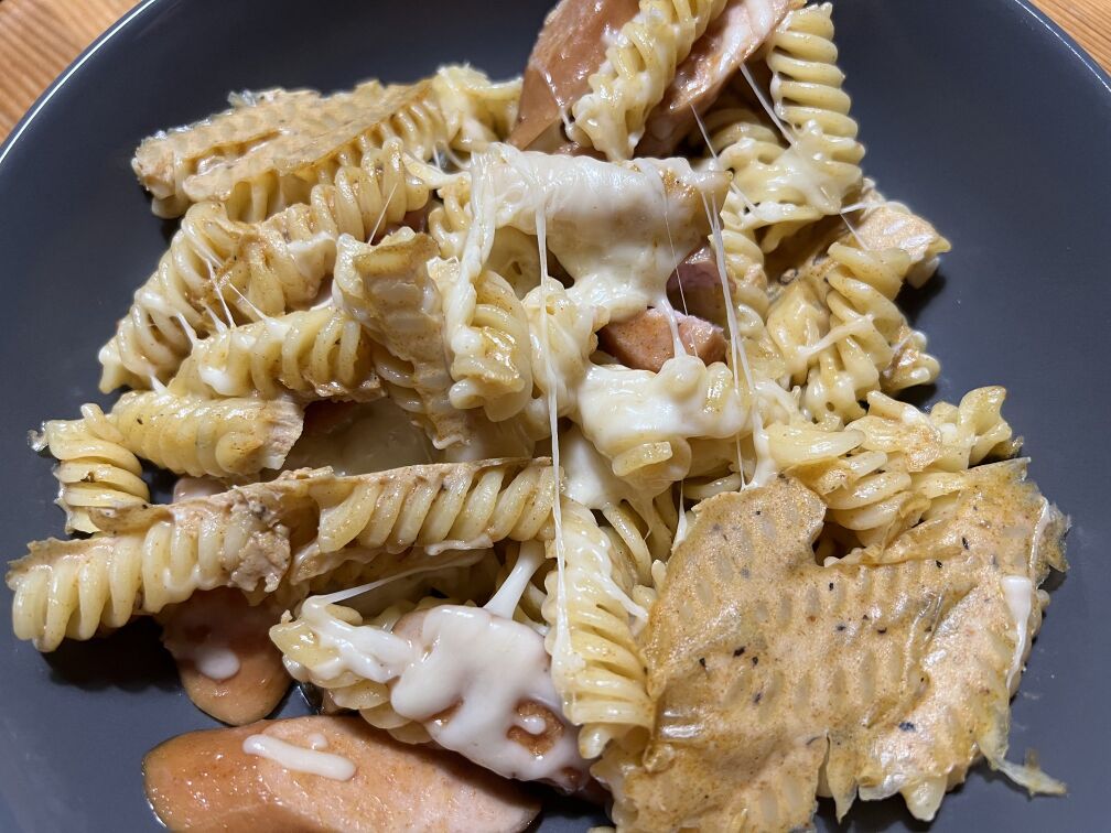 Fusilli Wuerstchen Pfanne 05 Fertig.jpg