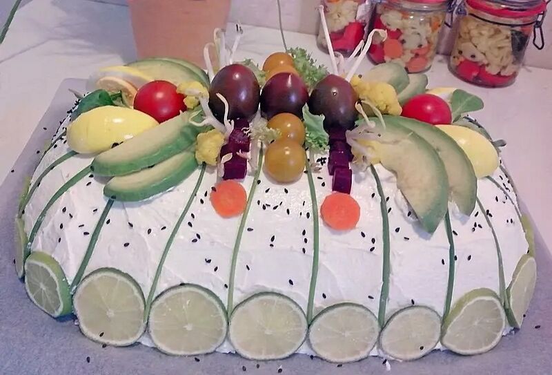 Datei:Smorgastorta Partyrezept 04.jpg