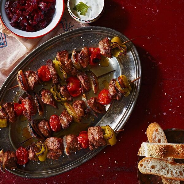 Datei:Lammspiesse mit Bulgur 01.jpg